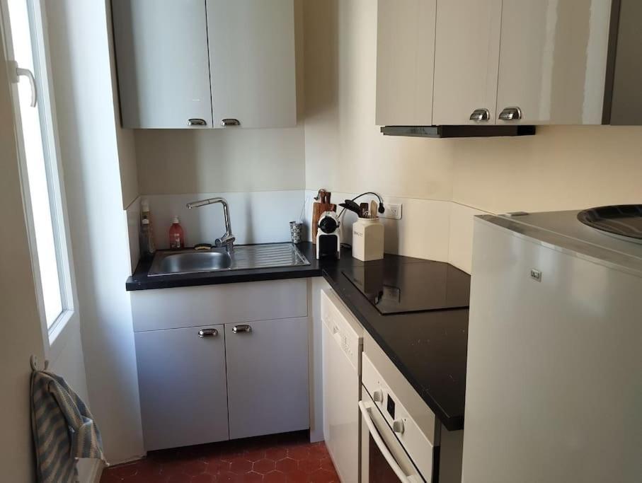 Appartement De Charme - Wifi - Centre Historique 툴롱 외부 사진