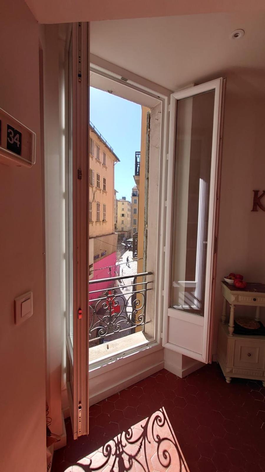Appartement De Charme - Wifi - Centre Historique 툴롱 외부 사진